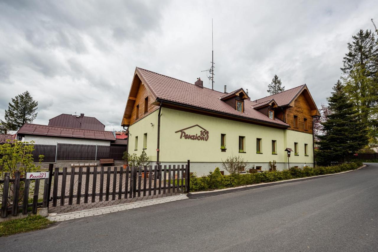 Penzion 103 Železná Ruda Eksteriør billede
